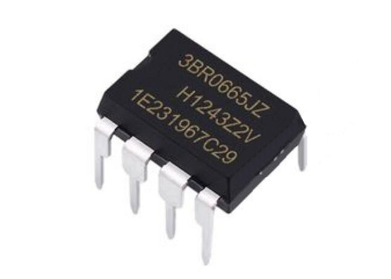 650V رقاقة الدائرة المتكاملة ICE3BR0665JZ 65kHz محولات التيار المتردد DC 8DIP 7Leads