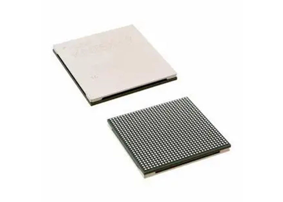 صفيف البوابة القابلة للبرمجة الميدانية XC7K160T-2FB676I 640 MHz 676-BBGA Surface Mount