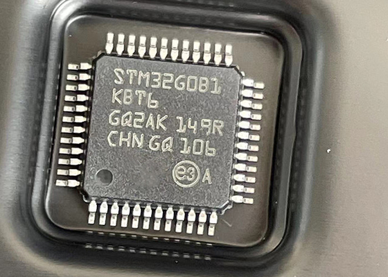 128 كيلو بايت 32 بت متحكم دقيق IC STM32G0B1KBT6 32-LQFP سطح جبل