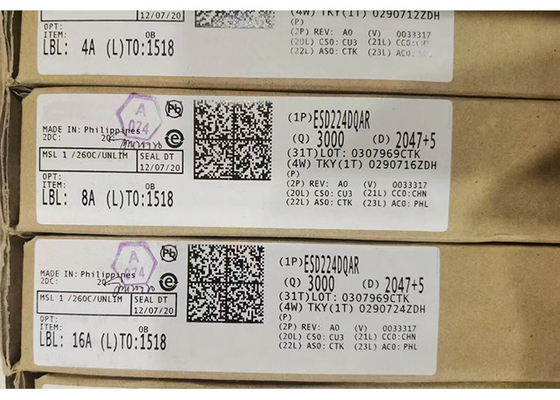 شريحة الدوائر المتكاملة ديودات TVS ESD224DQAR 4 أجهزة حماية ESD ذات القنوات الأربعة ذات القفل المنخفض