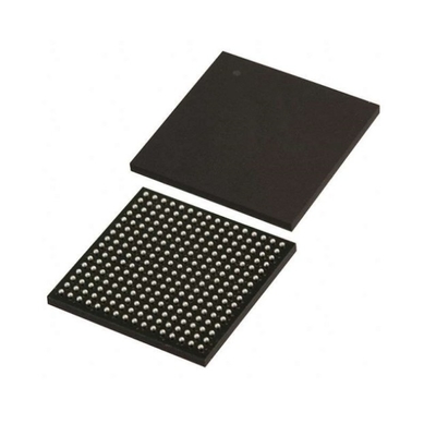 مجموعة البوابات المبرمجة الميدانية LCMXO2-7000HE-5FTG256I عالية الأداء 206 I / O FPGA IC 256-LFBGA