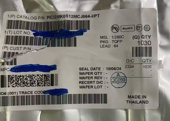 PIC32MK0512MCJ064-I/PT وحدة التحكم الدقيقة MCU 120MHz عالية الأداء 32 بت MCU TQFP-64