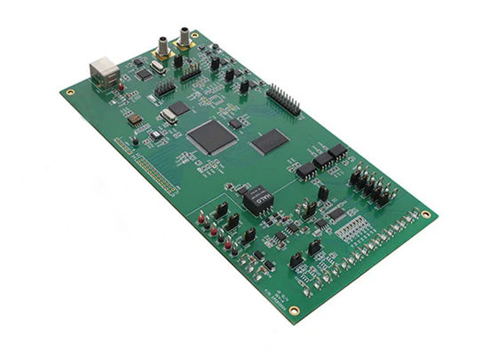 MAX1300AEVKIT حلول مدمجة لوحة تقييم محول تناظري إلى رقمي 16 بت 115 ألف عينة في الثانية