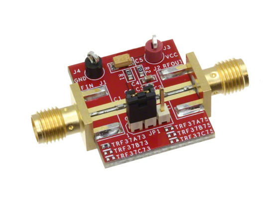 لوحة تقييم مضخم الترددات الراديوية من 1 ميجاهرتز إلى 6 جيجاهرتز من حلول TRF37A73EVM المدمجة