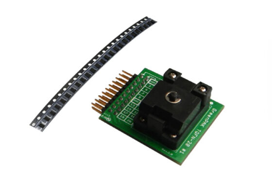 SLG46533V-SKT حلول مضمنة GreenPAK SLG46533V مجموعة تطوير مع محول سوكيت