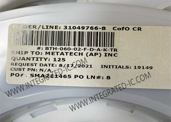 موصلات من اللوحة إلى اللوحة BTH-060-02-F-D-A-K-TR 120 موضعًا بمسافة 0.50 مم وتشطيب تلامس ذهبي