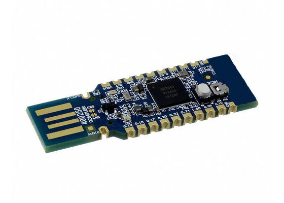NRF52840-DONGLE حلول مضمنة BT 5 IEEE 802.15.4 2.4GHz لوحة تقييم جهاز الإرسال والاستقبال