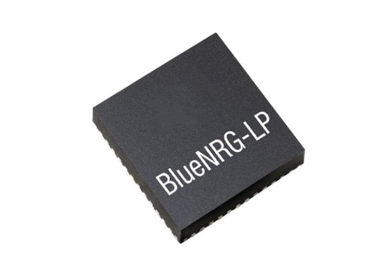 وحدة إرسال واستقبال لاسلكية منخفضة الطاقة BT قابلة للبرمجة BLUENRG-355MT RF جهاز إرسال واستقبال ICs 48-TFQFN