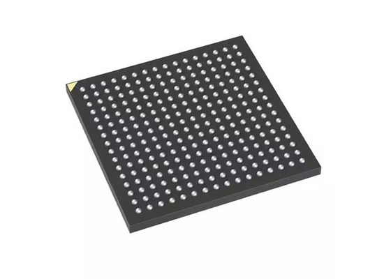 MachXO3 Field Programmable Gate Array LCMXO3L-6900C-6BG256C رقاقة الدائرة المتكاملة