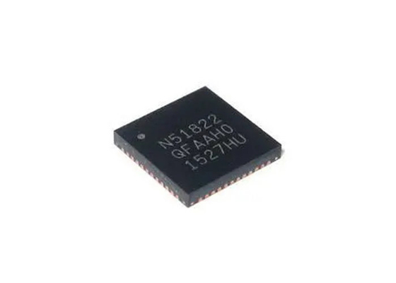 NRF51822-QFAA-R7 BT IC 48-VFQFN Surface Mount 4dBm RF جهاز الإرسال والاستقبال IC