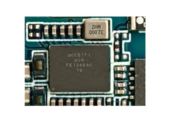 BT IC حزمة QFN QCC5171 BT 5.3 شريحة SoC الصوتية ذات الوضعين