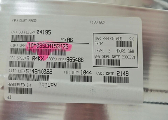 مجموعة بوابة قابلة للبرمجة في الميدان 10M08SCM153I7G MBGA-153 غير متقلبة FPGA IC 450MHz IC المنطقية قابلة للبرمجة