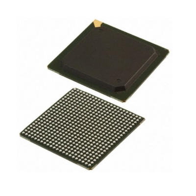 مجموعة بوابة قابلة للبرمجة في الميدان LCMXO2-4000ZE-2FG484C السيارات 206 I / O IC المنطقية قابلة للبرمجة