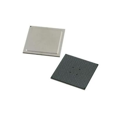 مجموعة بوابة قابلة للبرمجة الميدانية XC7V585T-1FF1761I 640 ميغاهرتز 27.95 ميغابت IC FPGA المدمج عالي السرعة