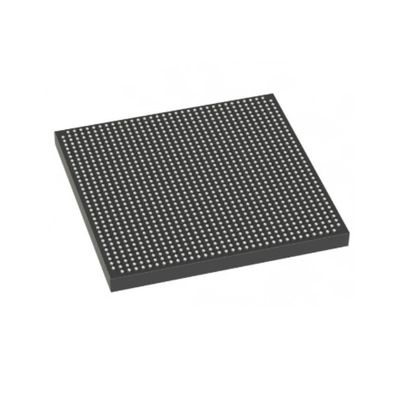 مجموعة بوابات قابلة للبرمجة في الميدان EP4SE820H35C3G Stratix عالي الأداء IV E FPGA IC