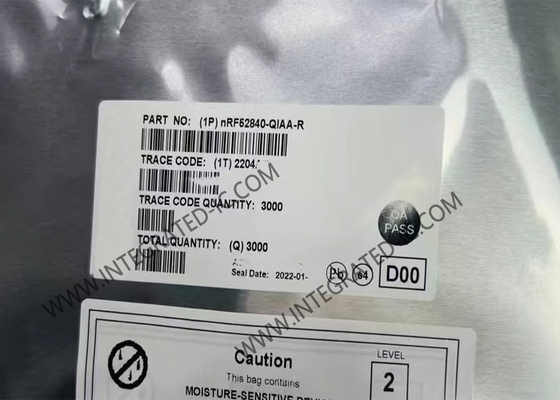 NRF52840-QIAA-R BT IC 2.4GHz 73-VFQFN مُركِّب سطحي مُرسِل ومُستقبِل ترددات لاسلكية