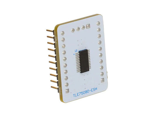 لوحة توسيع تقييم منصة واجهة الحلول المدمجة TLE75080-ESH-DB