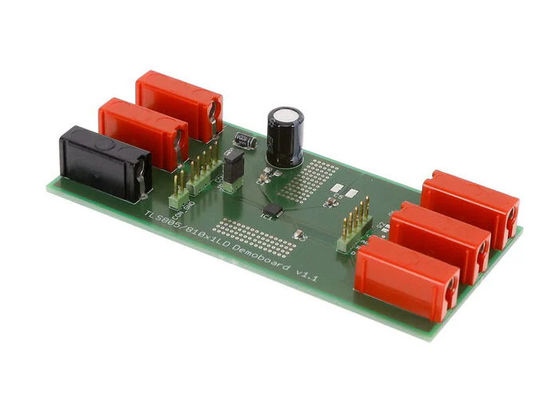 TLS810A1LDV50-BOARD حلول مدمجة لوحة تقييم منظم خطي قابل للتعديل أحادي القنوات