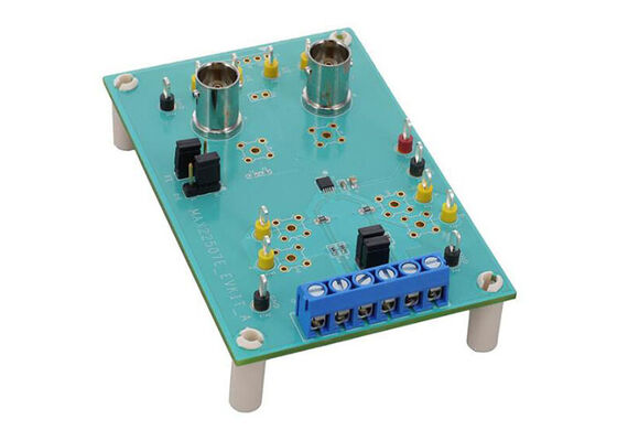 MAX22507EEVKIT مجموعة تقييم الحلول المضمنة لجهاز إرسال ماكس22507E RS-485/RS-422