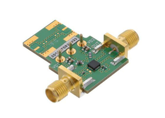 EV2HMC618ALP3 الحلول المدمجة HMC618ALP3E مجلس تقييم مكبرات الضوضاء المنخفضة