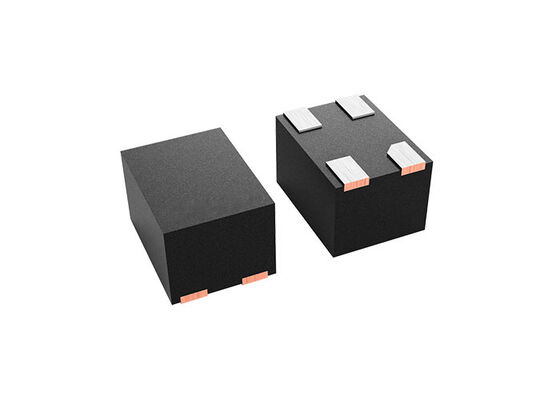 CDC6C025000ADLYRQ1 رقاقة الدوائر المتكاملة 1.8 فولت إلى 3.3 فولت أوسيلاتور Low-Power Automotive LVCMOS Output BAW