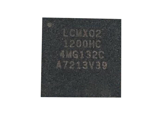 3.49 MA رقاقة دارة متكاملة LCMXO2-1200HC-4MG132C FPGA IC CSPBGA132