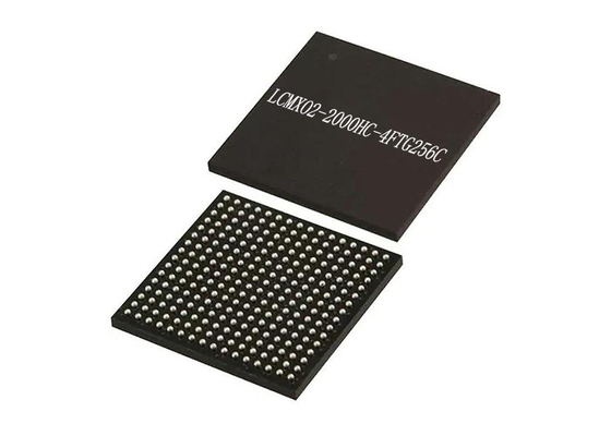 FPGA Integrated Circuit LCMXO2-2000HC-4FTG256C مجموعة البوابة القابلة للبرمجة الميدانية 256LBGA