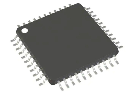 DSPIC33EP32MC204-I / PT متحكمات دقيقة 16 بت وأجهزة تحكم في الإشارات الرقمية مع مضخمات تشغيل PWM عالية السرعة