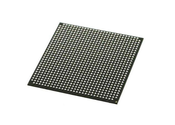 MachXO3 Field Programmable Gate Array LCMXO3LF-9400E-6BG484I رقاقة الدائرة المتكاملة