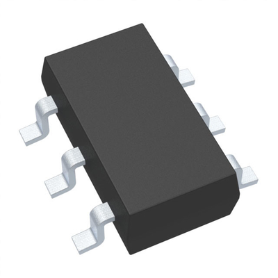 شريحة الدوائر المتكاملة MCP3421A0T-E/CH قناة واحدة ضوضاء منخفضة 18 بت ADC