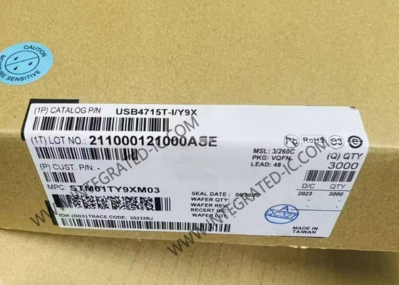 رقاقة الدائرة المتكاملة USB4715T-I/Y9X وحدة تحكم USB 2.0 عالية السرعة مع FlexConnect على جميع المنافذ